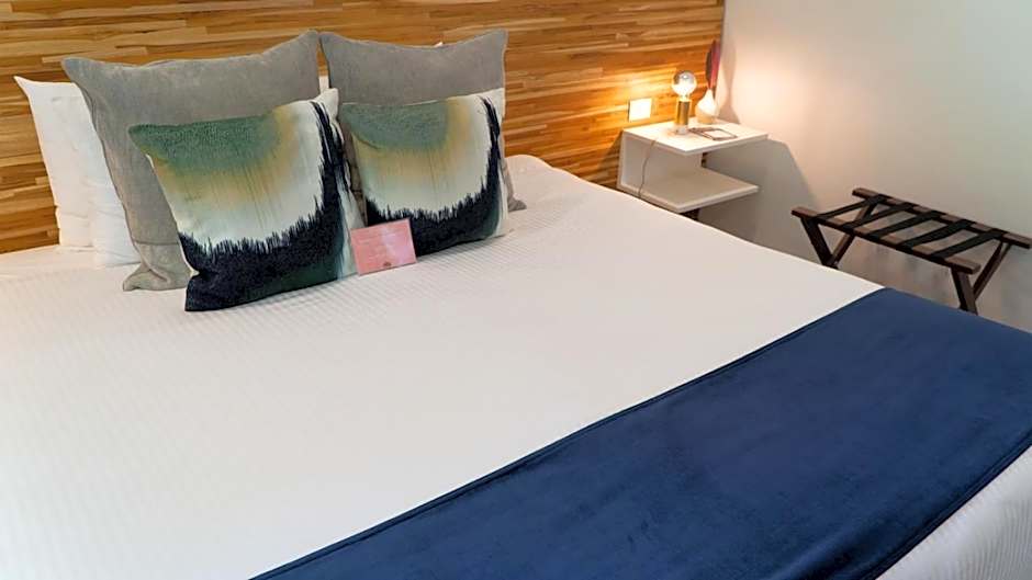 Hotel Nya
