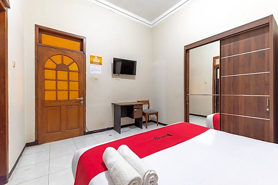 RedDoorz @ Soekarno Hatta Indah
