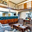 Quality Suites Paducah I-24