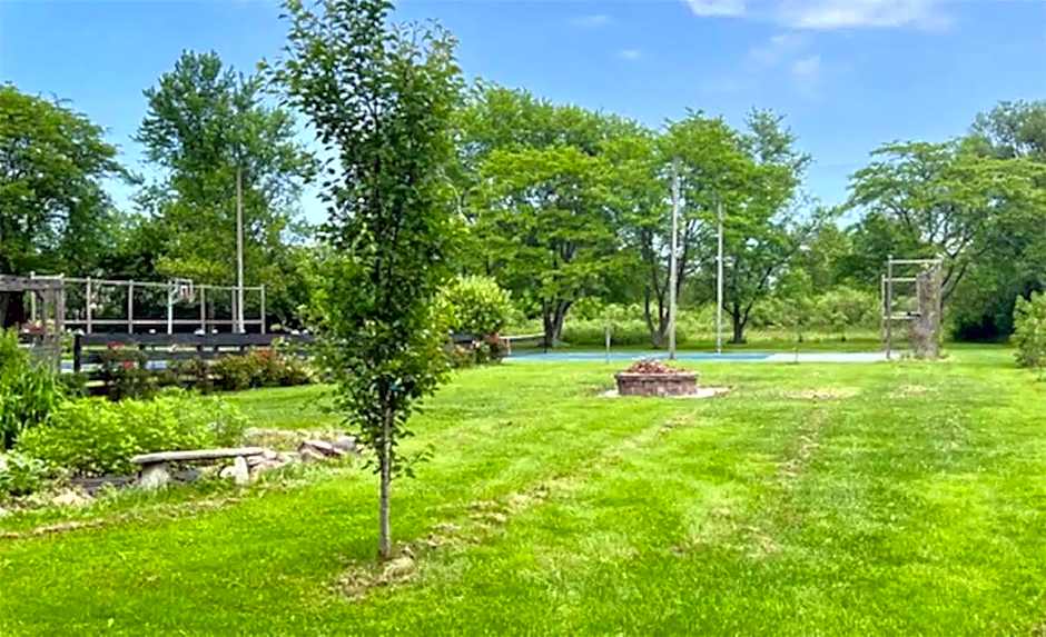 Niagara River Estate