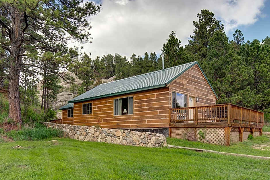 Rock Crest Lodge & Cabins