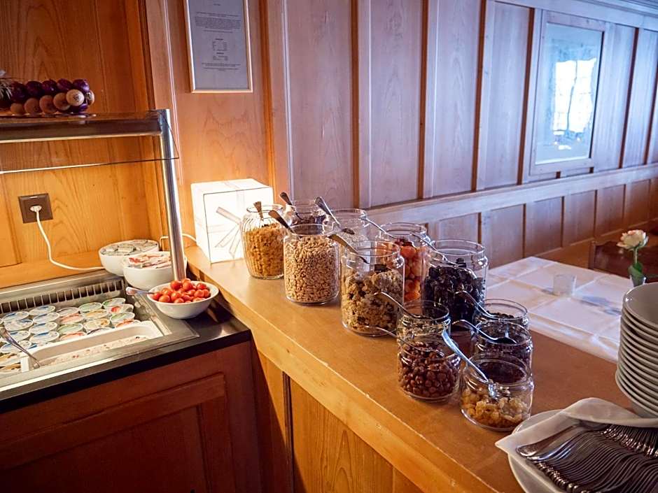 Historisches Alpinhotel Grimsel Hospiz