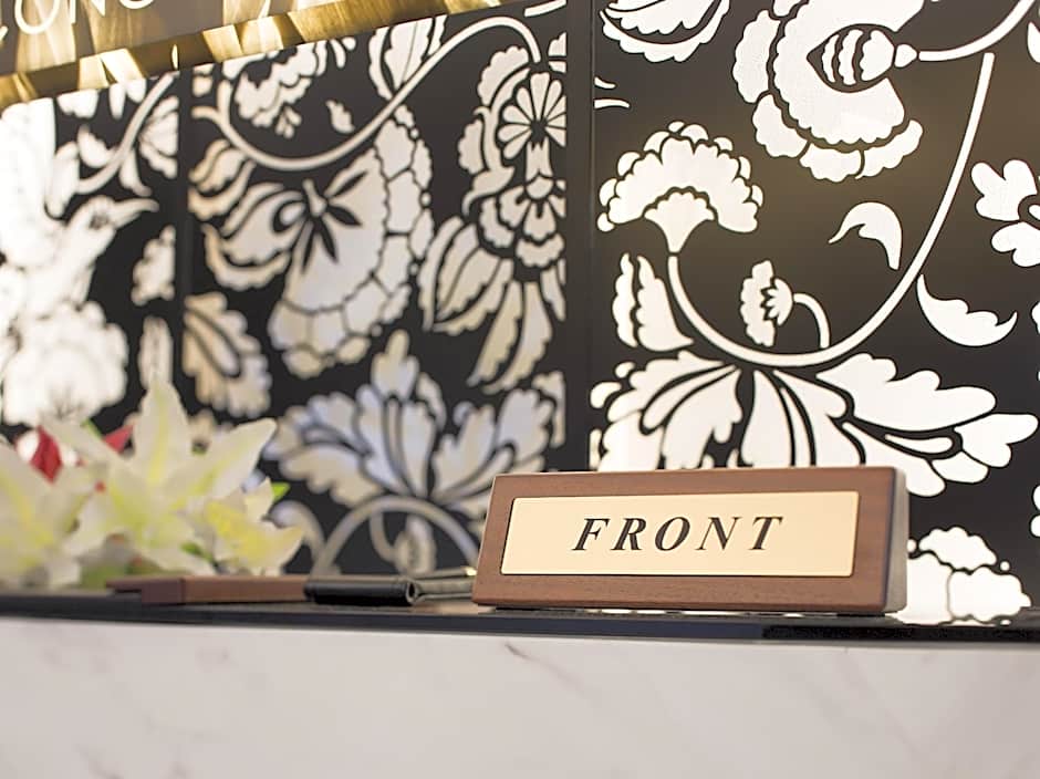 Hotel In The Green (Adult Only)