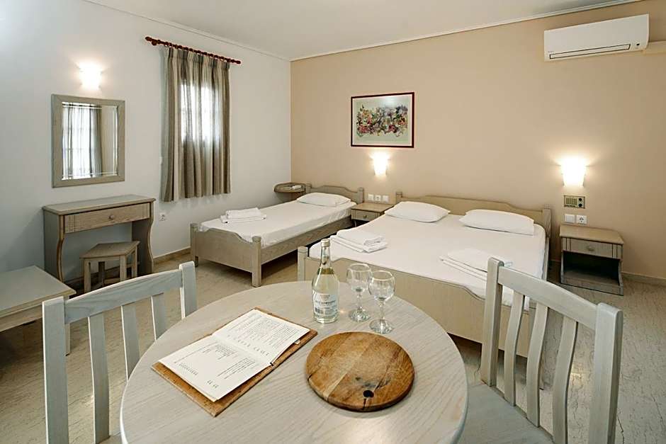 Proteas Hotel & Suites