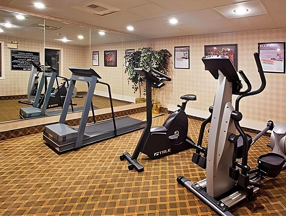 Holiday Inn Express Hotel & Suites Dayton-Huber Heights By IHG
