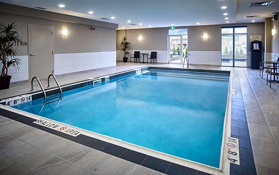 Homewood Suites by Hilton North Bay, Ontario, Canada