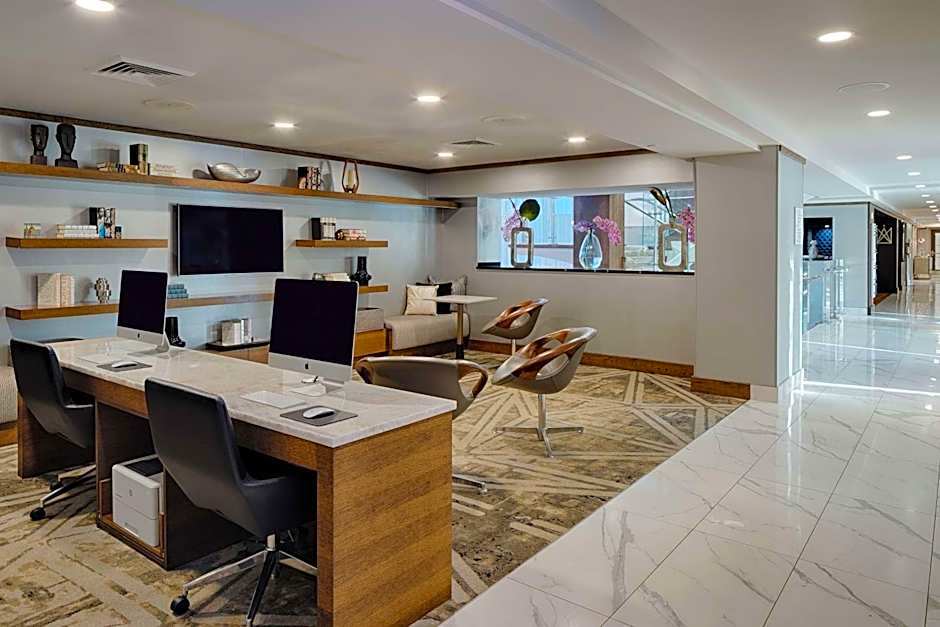 The Kingsley Bloomfield Hills - a DoubleTree by Hilton