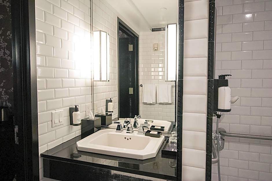 45 Times Square Hotel