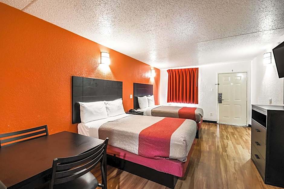 Motel 6-Houston, TX - Brookhollow