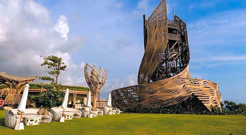 Oshom Bali