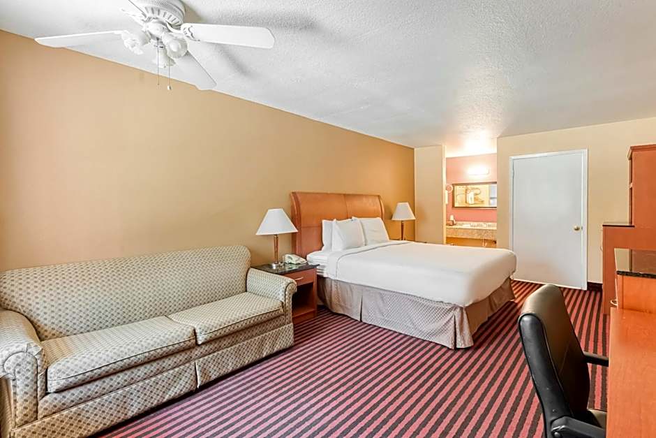 OYO Hotel Jefferson TX Hwy 59