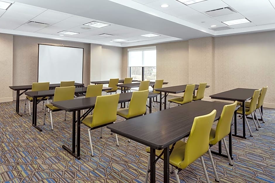Holiday Inn Express South Portland, an IHG Hotel