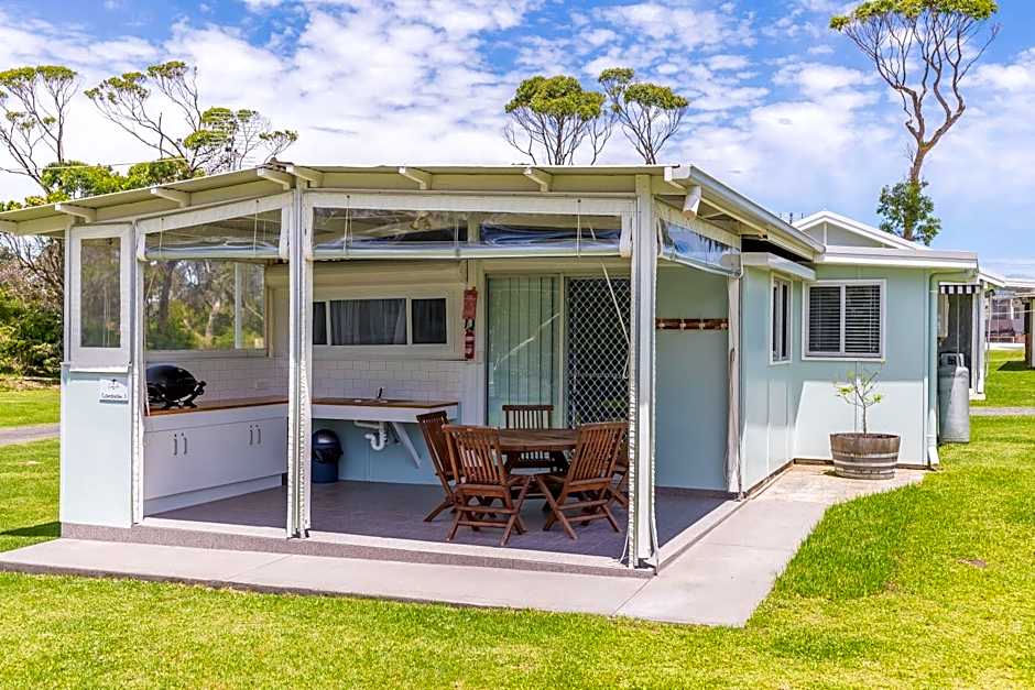 Surfside Cudmirrah Beach