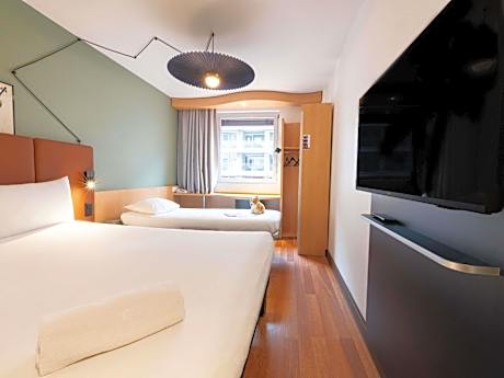 Standard Room with 1 Double and 1 Sofa Bed