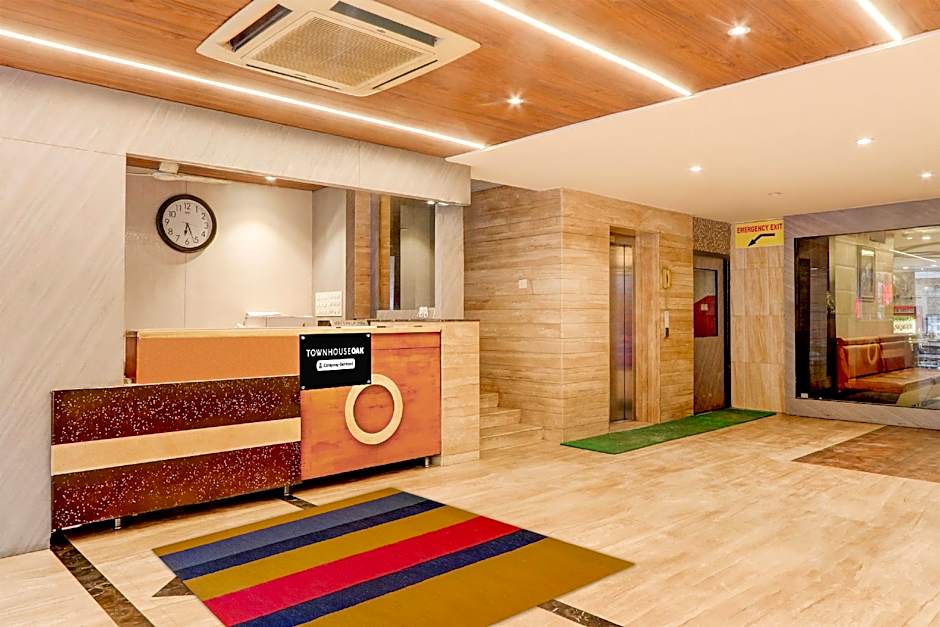 Super Townhouse Oak Madhapur Nera Regency