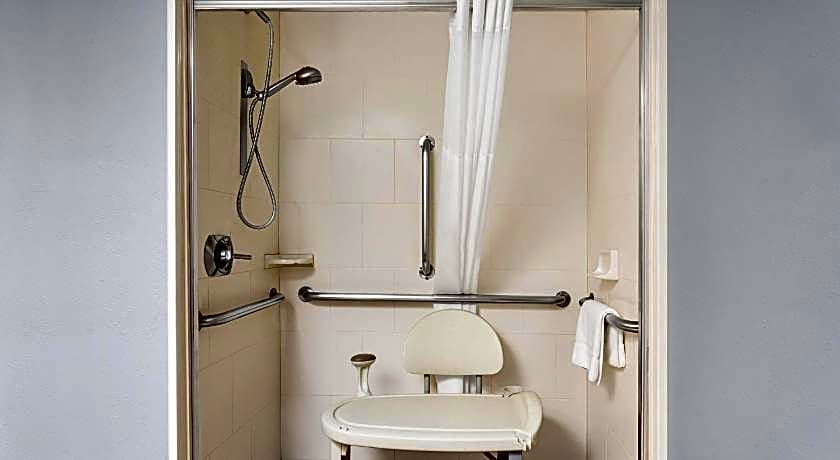 AmericInn by Wyndham Madison West