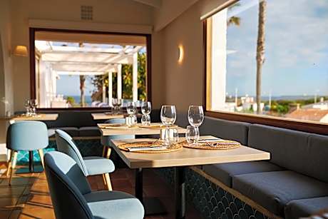 SUITE MY FAVORITE CLUB SWIM UP GARDEN VIEW 2 ADULTS