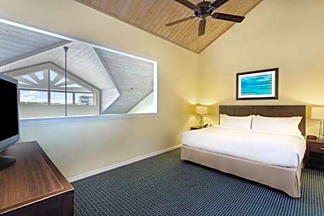 King Villa with Marina View - Non-Smoking