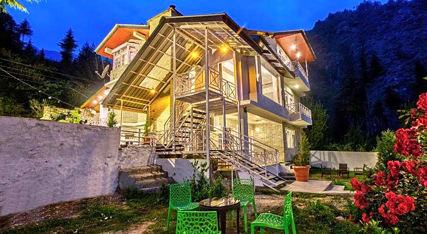 Baan By Snow City Farm