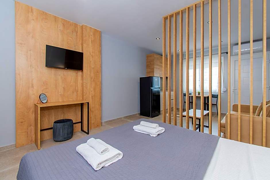 Unique Aura Luxury Studios