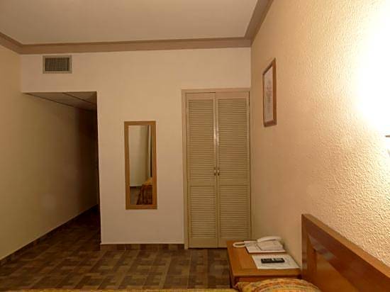 Hotel Astromundo