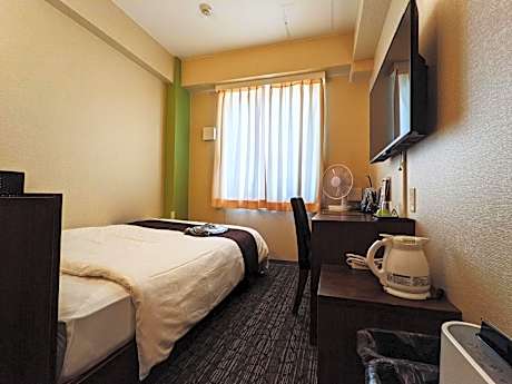 Double Room with Small Double Bed - Non-Smoking