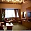 The Centrepoint Hotel