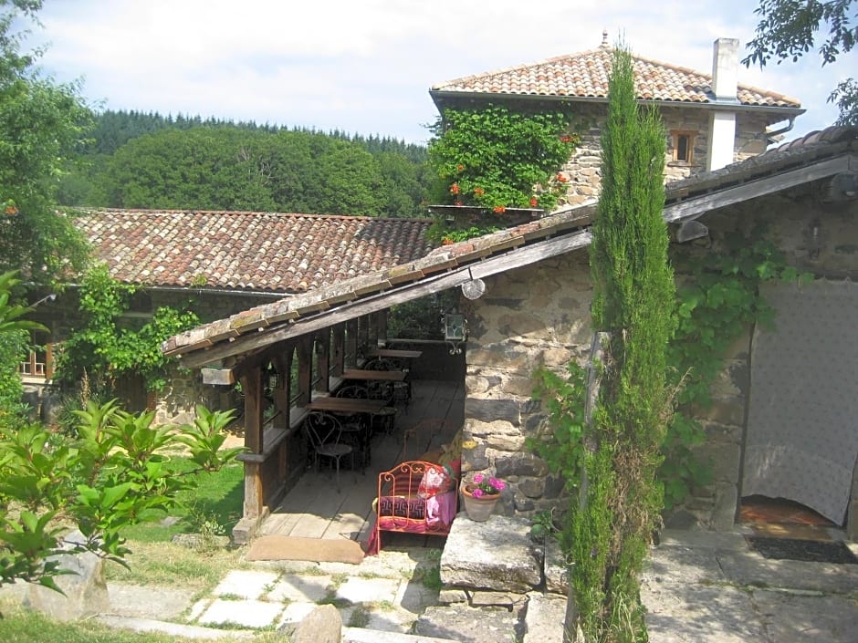 Les Folies de la Serve