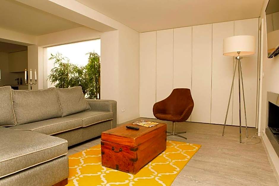 Hotel Casa Palmela  Small Luxury Hotels (Hotel & Villas)