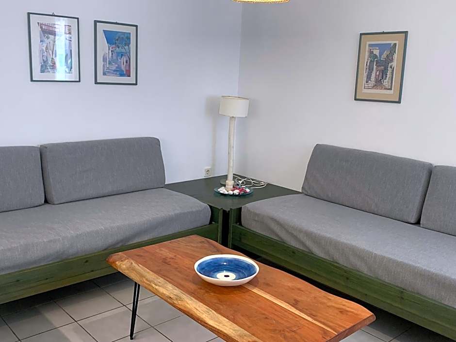 Astra Hotel Apartments