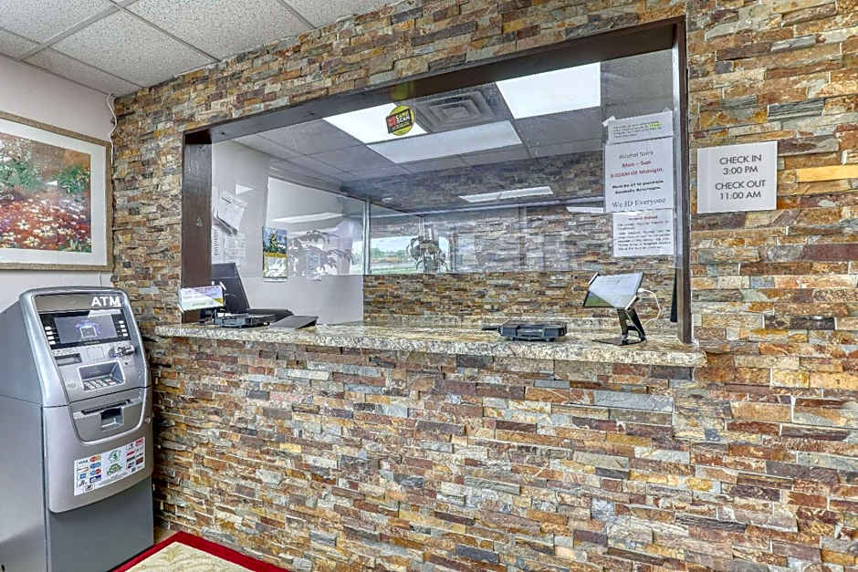 Suburban Studios Neenah-Appleton