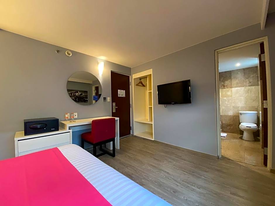 Hotel MX forum buenavista CDMX, Trademark by Wyndham