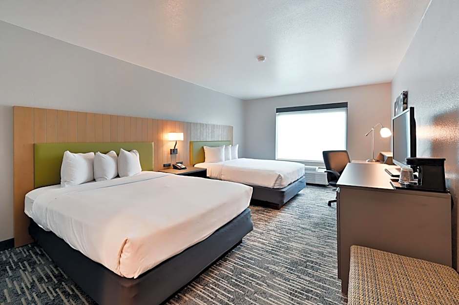 Country Inn & Suites by Radisson, Bloomington-Normal Airport, IL