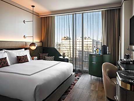 King Room with City View