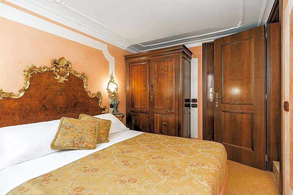 Hotel San Moise