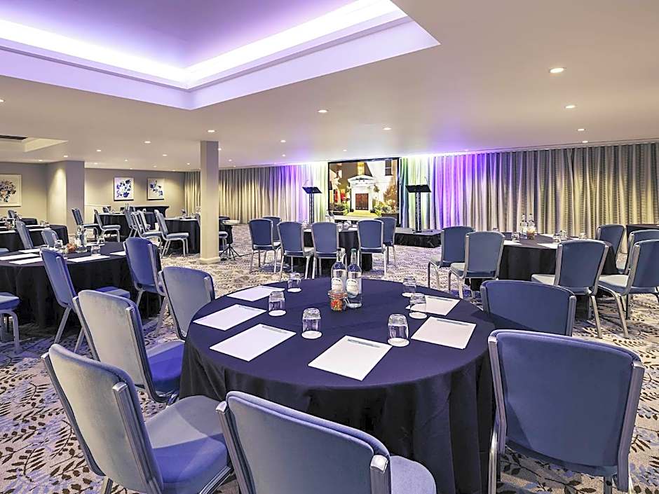 Mercure Gloucester Bowden Hall Hotel