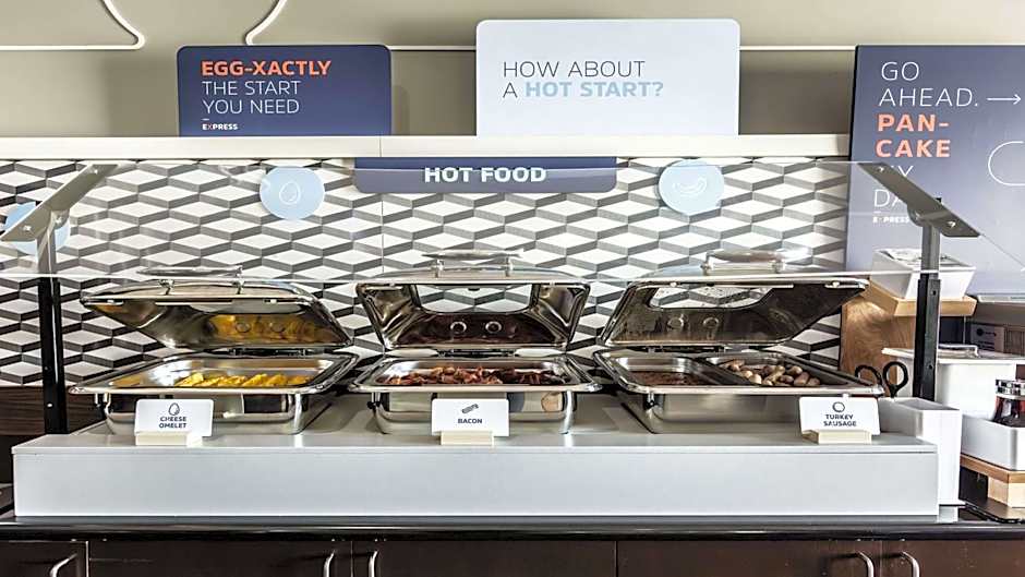 Holiday Inn Express & Suites-Regina-South By IHG