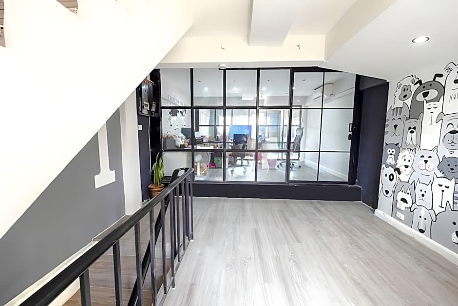 Bossa House Hostel & Cafe