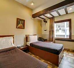 Amrutha Castle Hotel