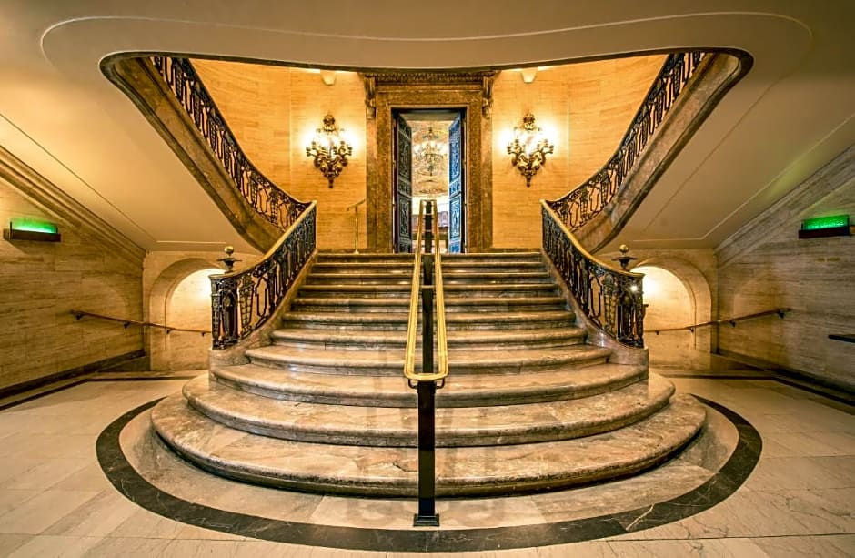 Hotel Du Pont