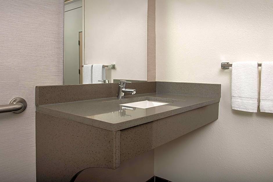 Courtyard by Marriott Dothan