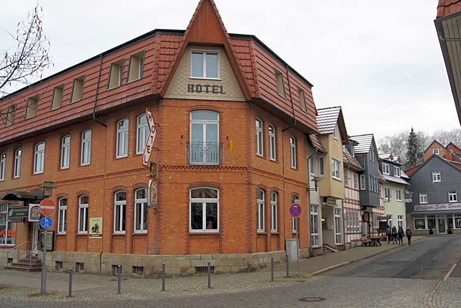 Hotel "Drei Rosen" OHG Regina & Hans - Peter Faßbinder