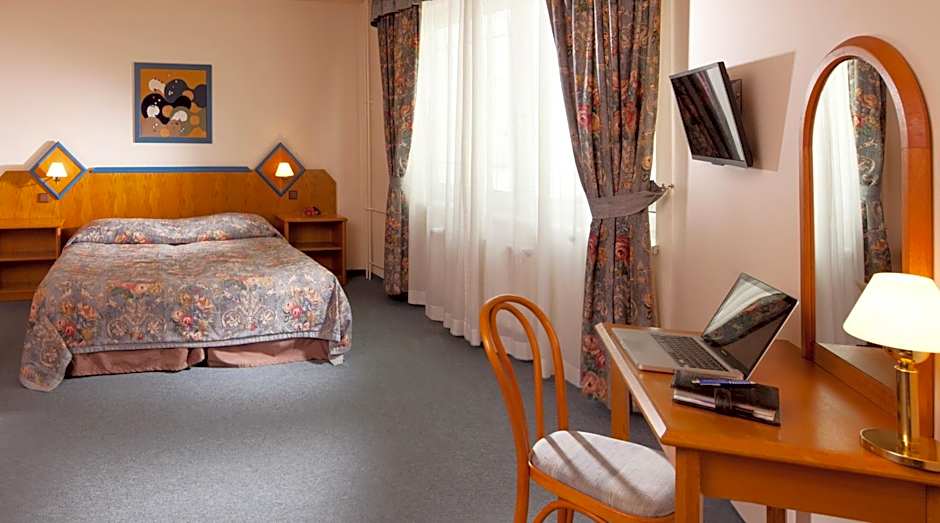 Hotel Concertino Zlatá Husa