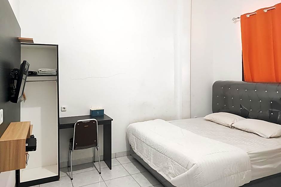 RedDoorz Syariah at Naufal Residence Sarolangun