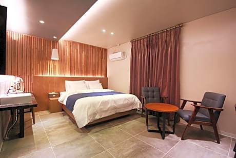 Sinjeongdong, Ulsan BANDI