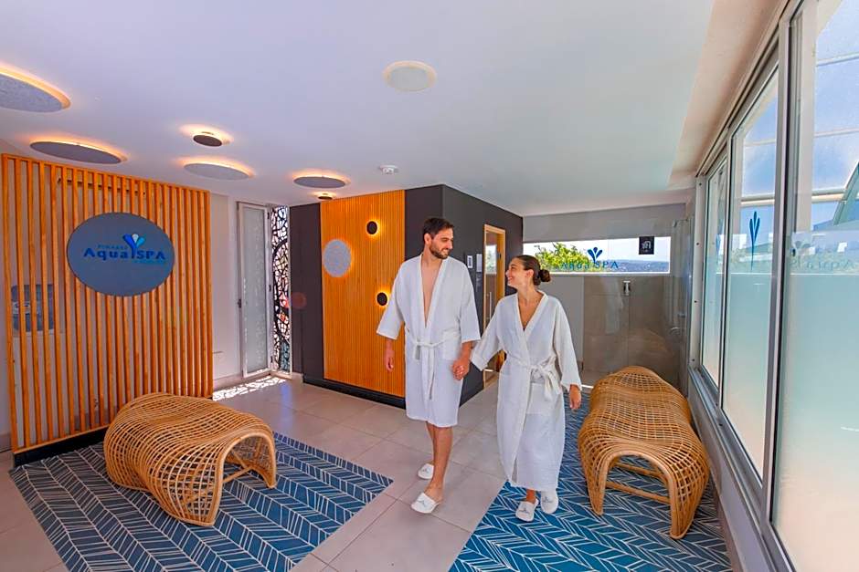 Pinares Panorama Suites & Spa