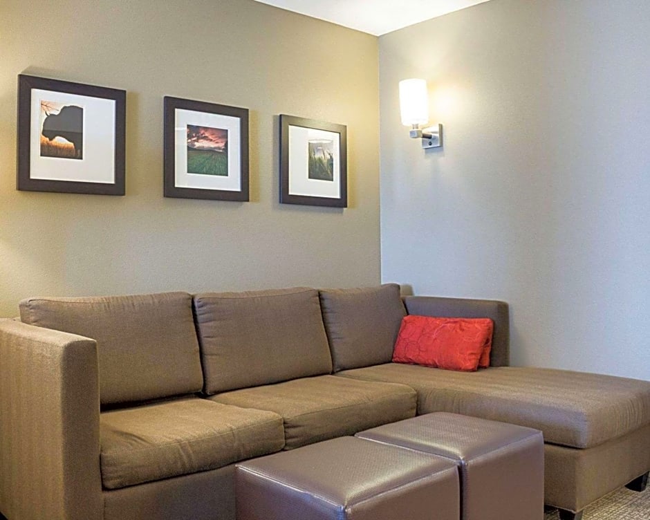 Comfort Suites Medical Center