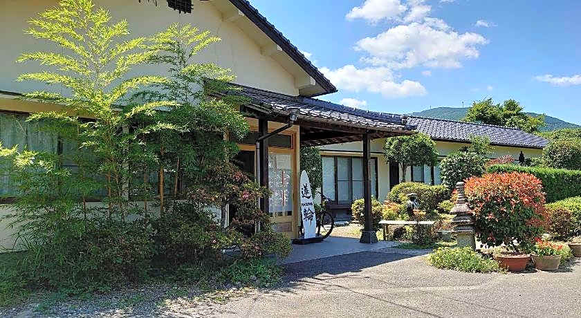 Yufuin Onsen Hasuwa Inn