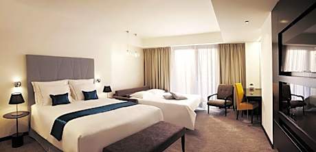 Special Offer - Family Room (2 Adults + 2 Child) with Balcony and New Year's Gala Dinner Package