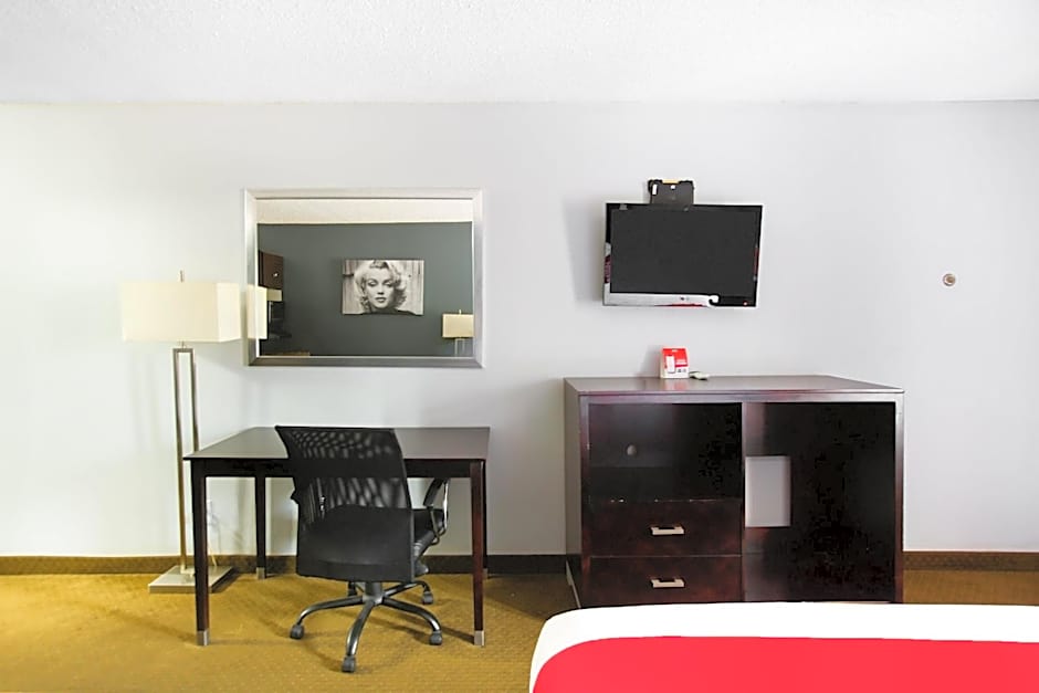 OYO Hotel Texarkana Trinity AR Hwy I-30